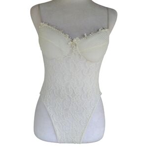 Vintage Off White Lace Nightie Teddy Bodysuit 100% Nylon Size Medium
